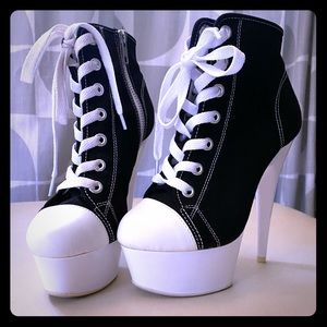 Pleaser FLAMINGO Black Platform Ankle Boots